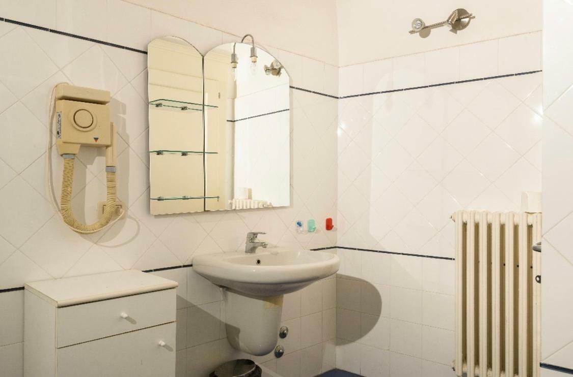 Antica Cisterna Hotel Siena Ngoại thất bức ảnh